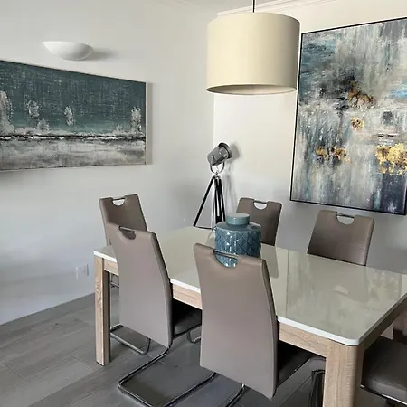 Sol, 468 Apartman